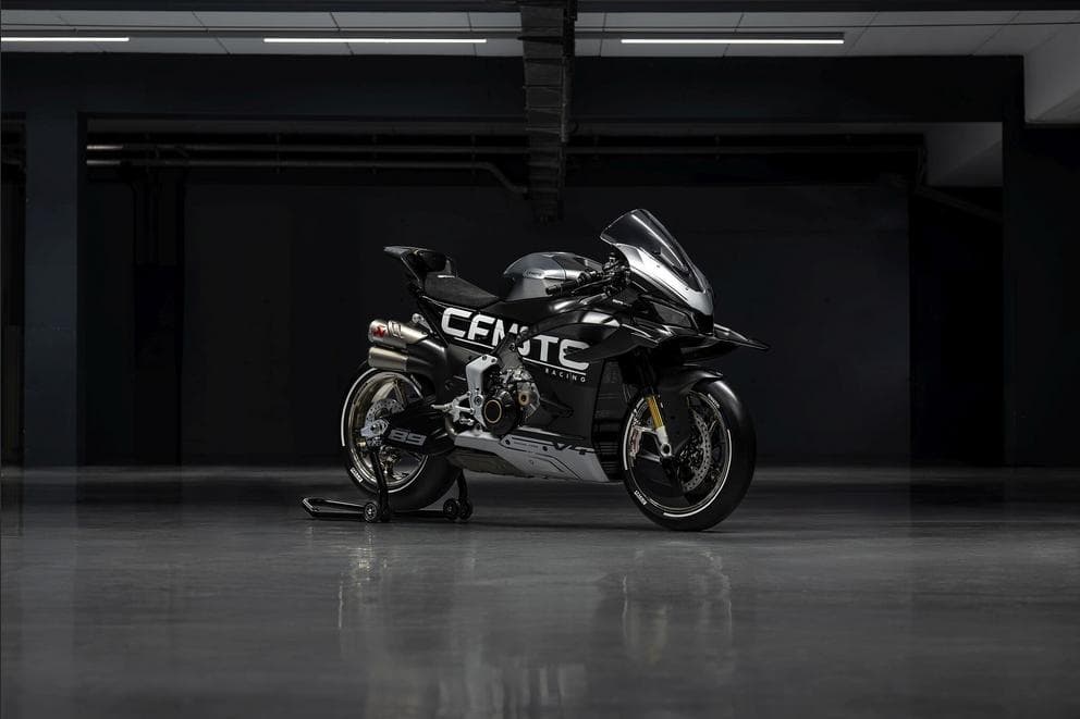 CFMoto Showcases Powerful New V4 SR-RR at EICMA 2025
