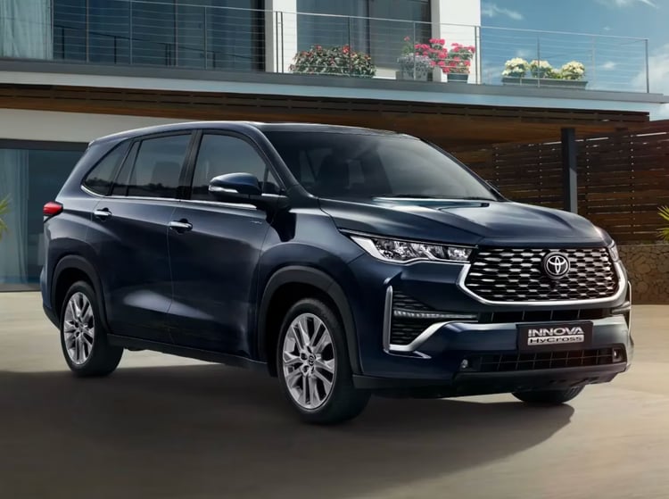 Innova Hycross