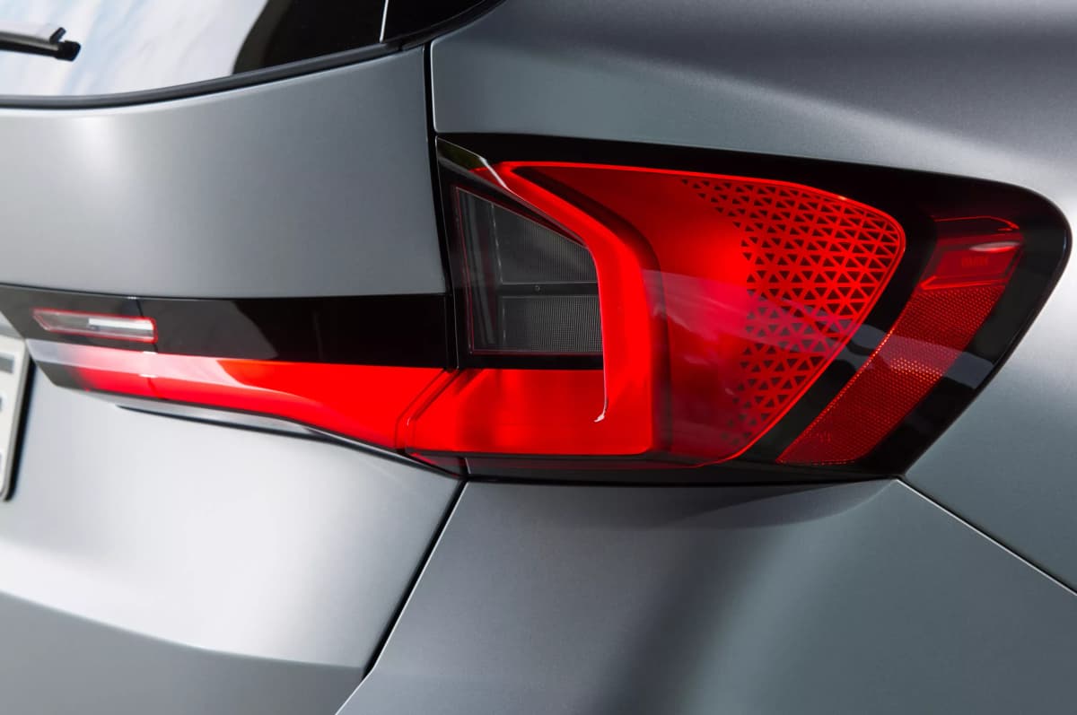 3D Sculpted Tail Lights