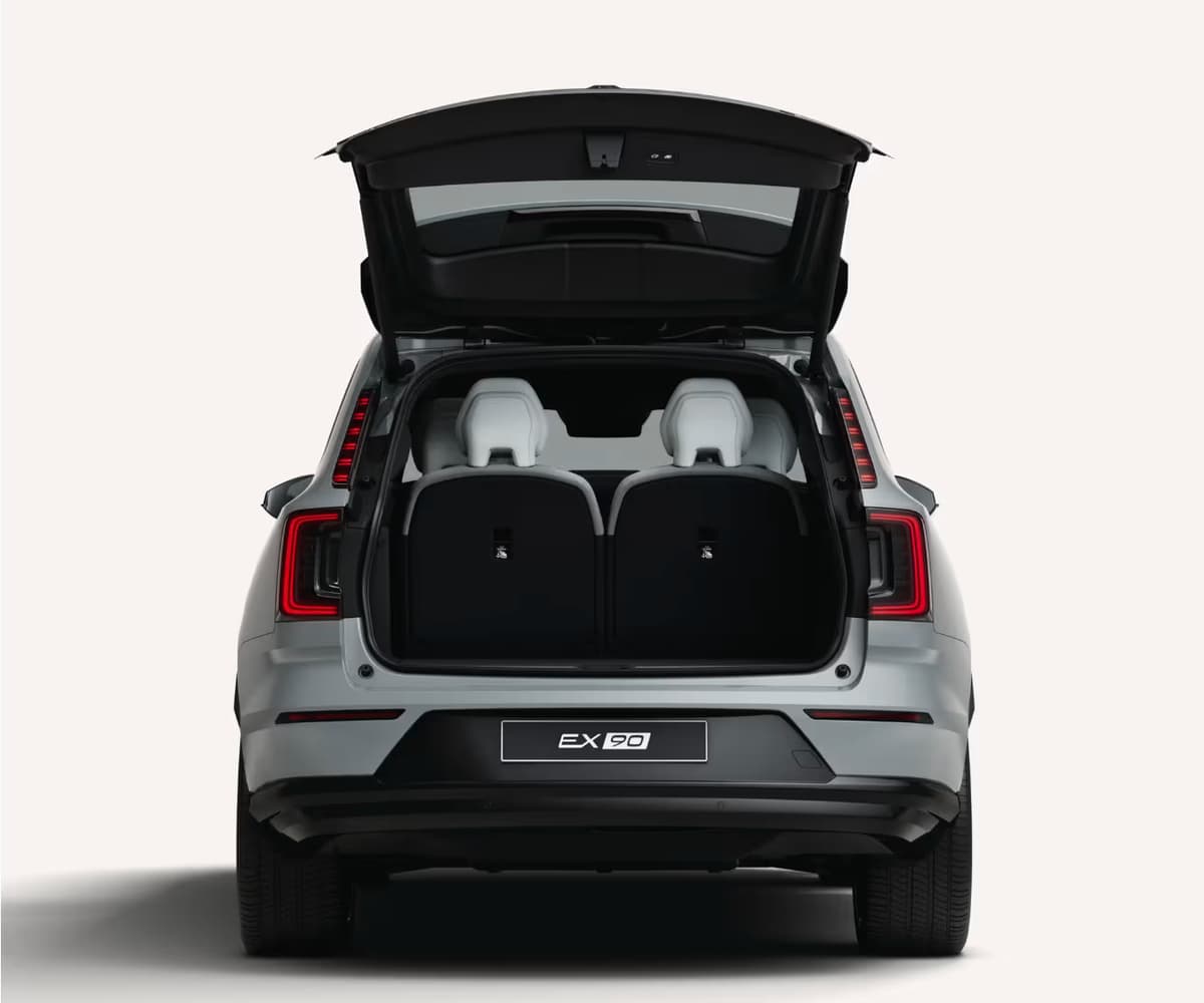 Volvo EX90
