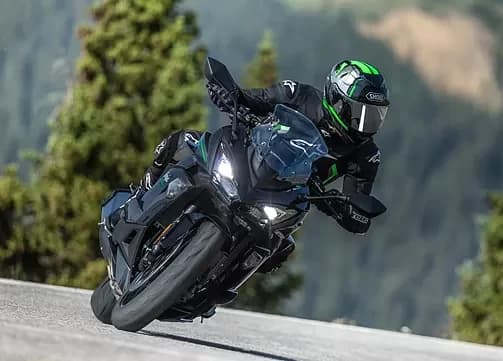 Kawasaki Ninja 1100SX Launched In India Priced At Rs 13.49 Lakh