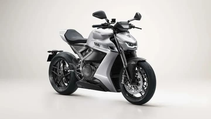 Norton Atlas & Manx India Debut: Mark Your Calendars for 2027!