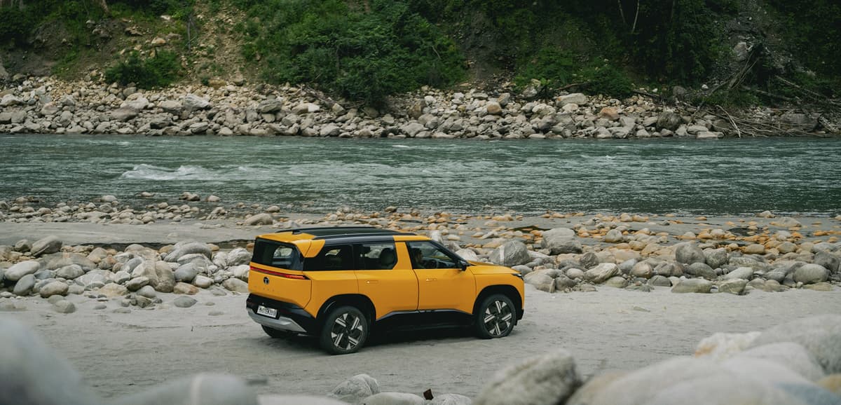 Tata Sierra Side View