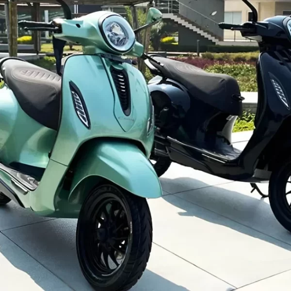 bajaj-chetak-3503